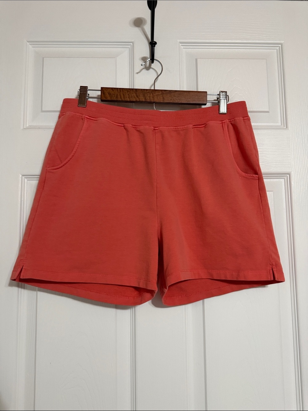 Mododoc Coral Shorts